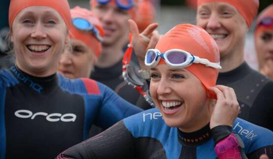 FixAddiction Triathlon - Swimmers smiling