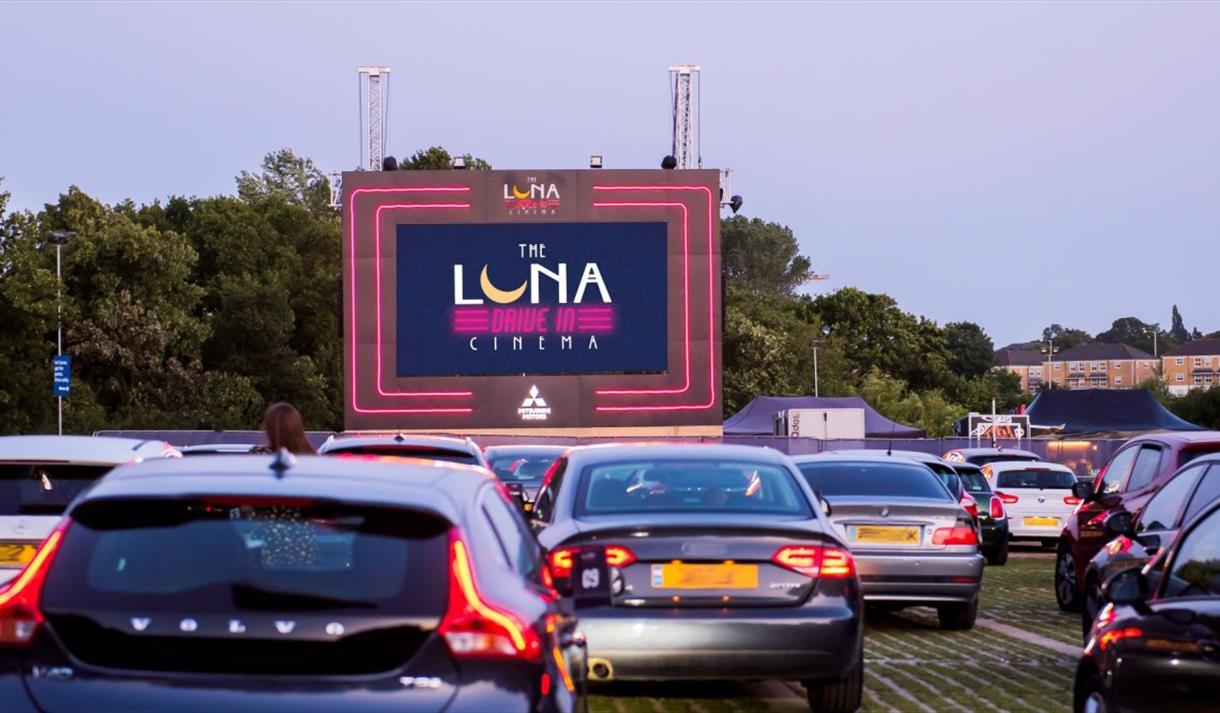luna cinema drive in winter cinema at