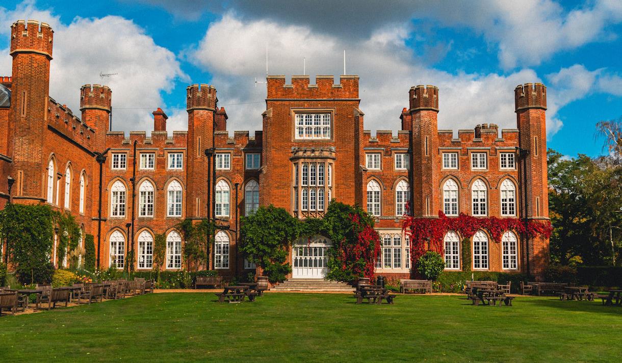 Cumberland Lodge | autumn view of the back of the lodge