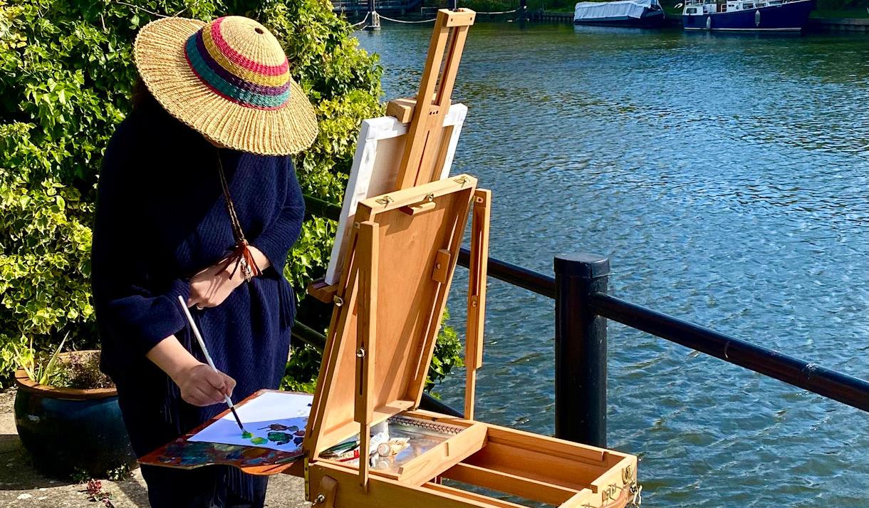 Women painting by the River Thames Eton En Plein Air