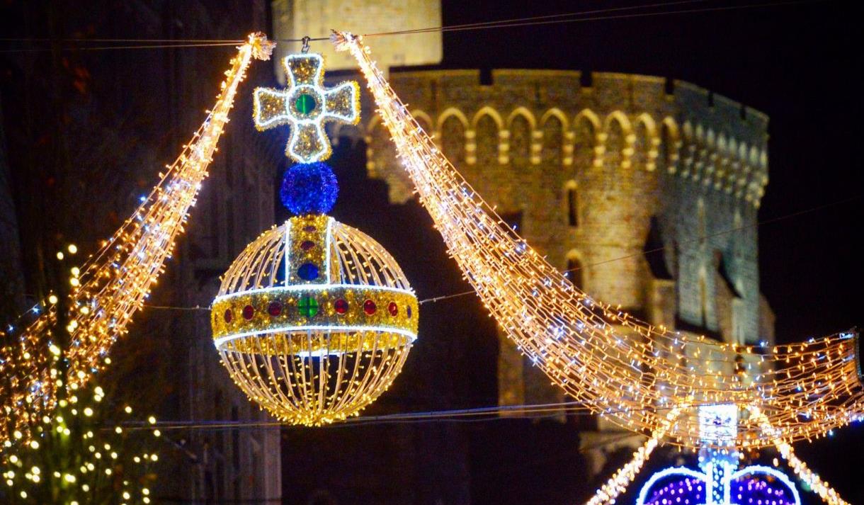 Christmas Light Switch On and Show - Burnley Markets