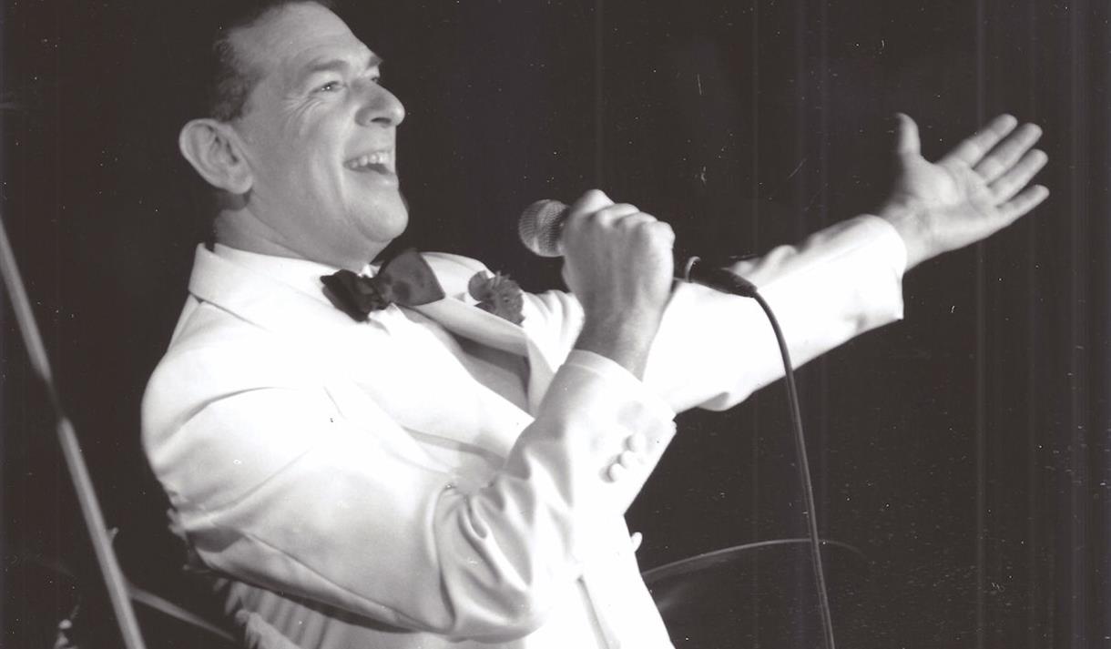Robert Habermann – Sinatra at Christmas