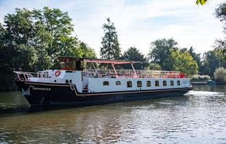 The Georgian on the River Thames