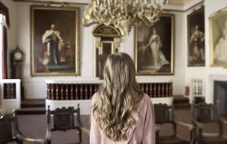 Girl touring Windsor Guildhall's Chamber