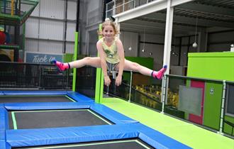Girl on trampoline, Jump In Trampoline Arena