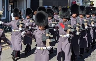 Windsor Guard March & Changing the Guard | image Nicola Bell @ VisitWindsor