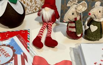 Alexander Devine Christmas Pop-up Toy Shop