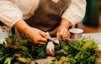 Making a Christmas Wreath - Royal Berkshire