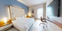 Hilton London Heathrow Airport Terminal 5 - Bedroom