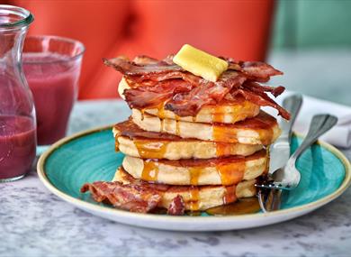 Bill's Windsor | Stacked Pancakes, 5 Stack, Bacon