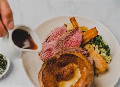 The Castle Hotel Windsor Sunday Roast