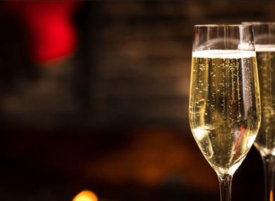 Glasses of fizz