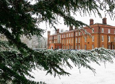 Cumberland Lodge at Christmas