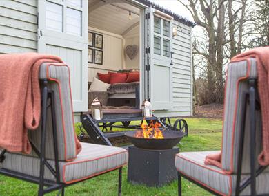 Shepherds Hut at Monkey Island Hotel