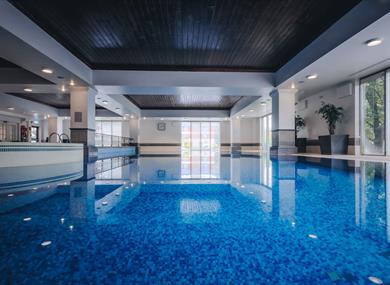 The Runnymede on Thames | Swimming Pool