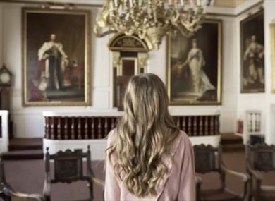 Girl touring Windsor Guildhall's Chamber
