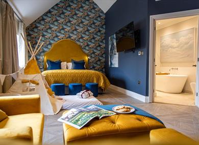 Great Fosters Superking Suite with teepee