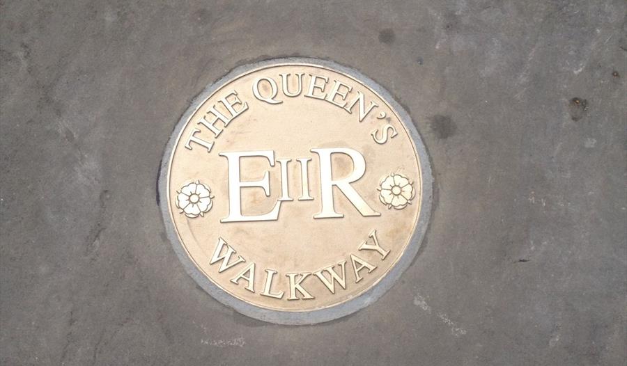 The Queen's Walkway: marker in pavement