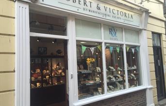 An image of outside Robert & Victoria