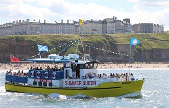 image of Whitby whale watching summer queen boat