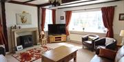 An image of the living area in Smugglers Rock House