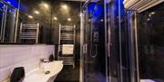 An image of The Mayfield, Seamer -bathroom