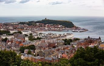 An image of Scarborough south bay from a birds view.