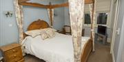 An image of The Old Manse Hotel bedroom
